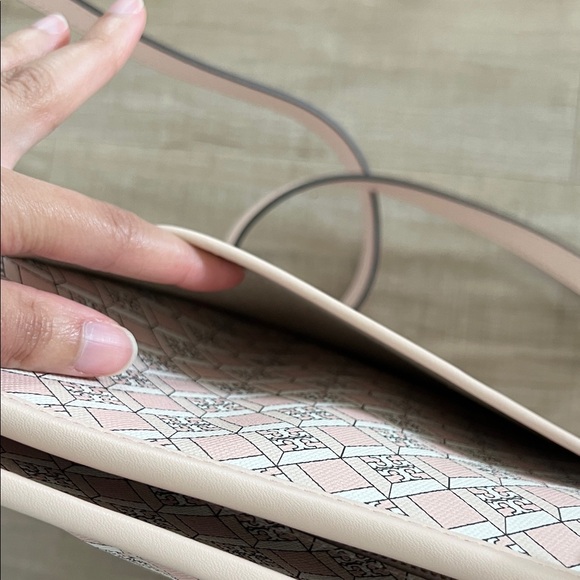 Tory Burch Geo Logo Mini Zip Top Tote - Picture 6 of 15